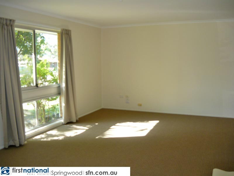3 Village Drive, Daisy Hill QLD 4127