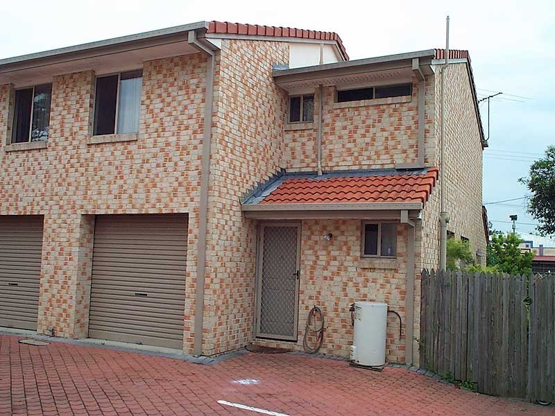 4/2 Efymia Court, Daisy Hill QLD 4127