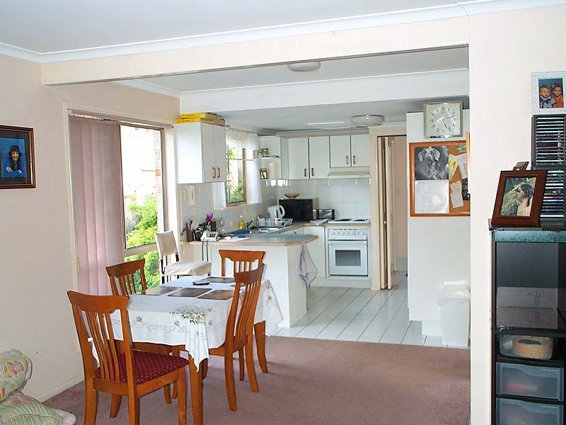 4/2 Efymia Court, Daisy Hill QLD 4127