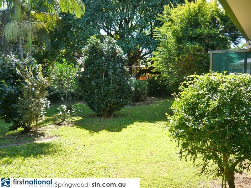 6 Collene Grove, Springwood QLD 4127