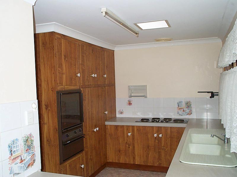 13 Springwood Road, Springwood QLD 4127