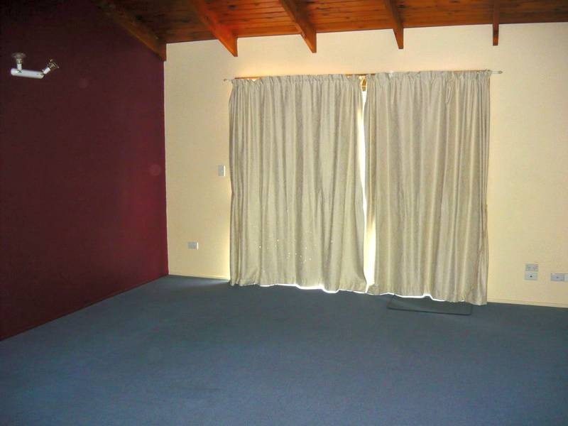 3/155 John Paul Drive, Springwood QLD 4127