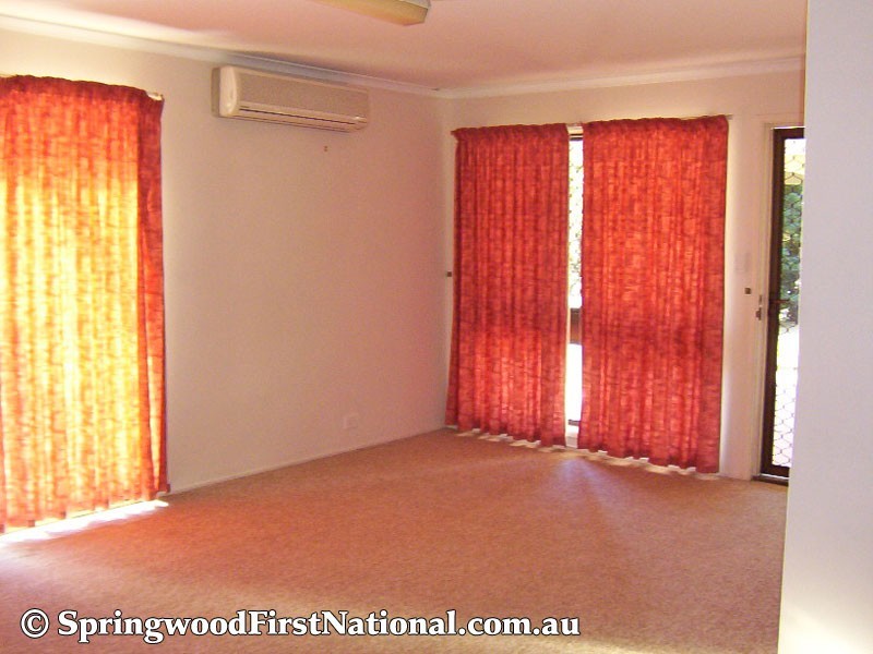 3 Inglis Court, Springwood QLD 4127