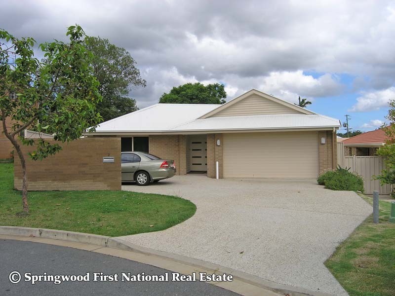 9 Fielding Drive, Rochedale South QLD 4123