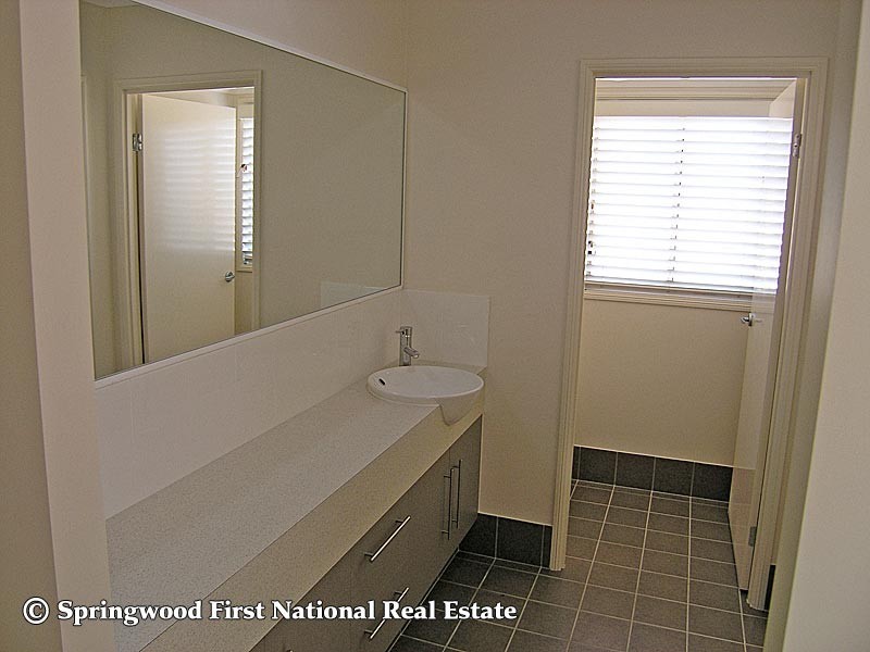 9 Fielding Drive, Rochedale South QLD 4123