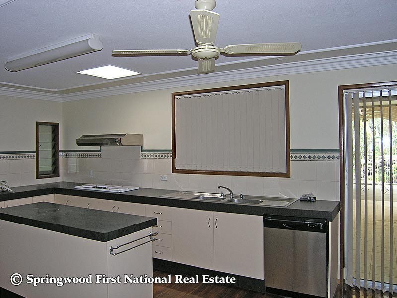 8 Aletta Street, Shailer Park QLD 4128