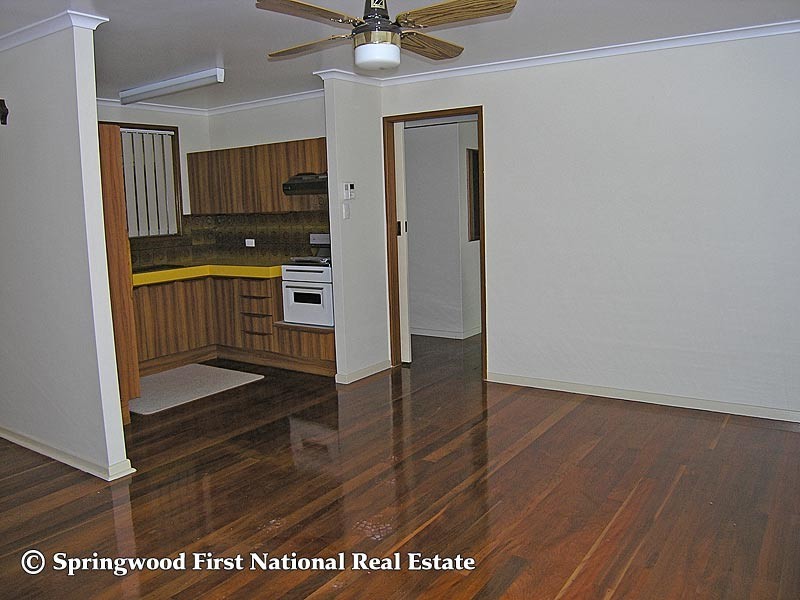 8 Aletta Street, Shailer Park QLD 4128