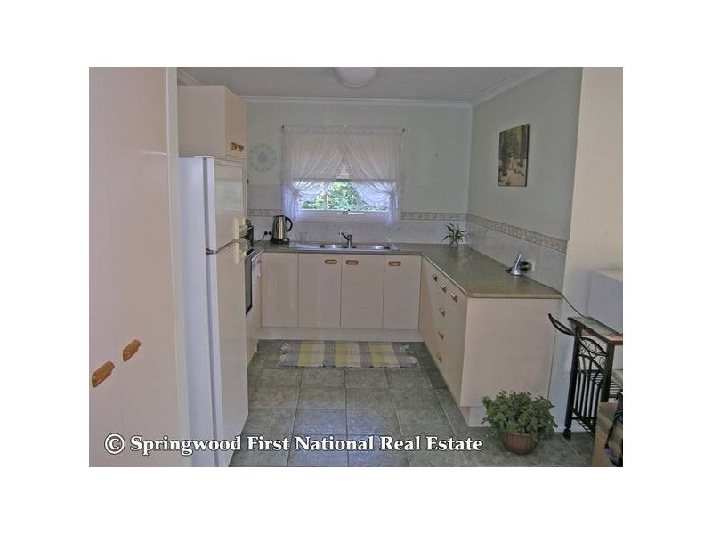 20 Willoughby Crescent, Springwood QLD 4127