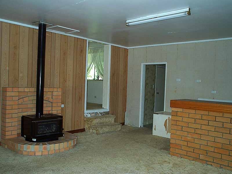 33 Vanessa Boulevard, Springwood QLD 4127