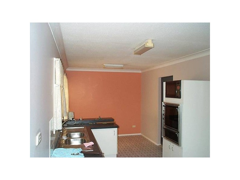 22 Wootton Crescent, Springwood QLD 4127