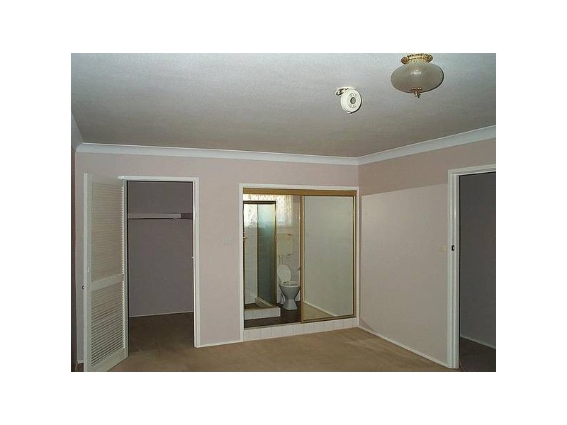 22 Wootton Crescent, Springwood QLD 4127