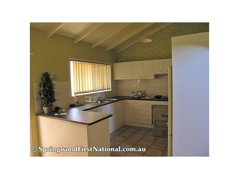 2 Jardine Drive, Springwood QLD 4127