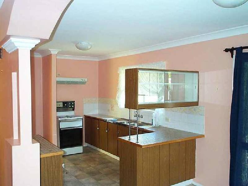 2 Raquel Avenue, Springwood QLD 4127