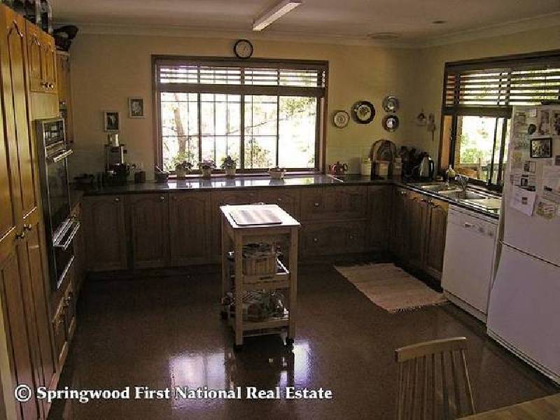 42 Baroona Street, Rochedale South QLD 4123