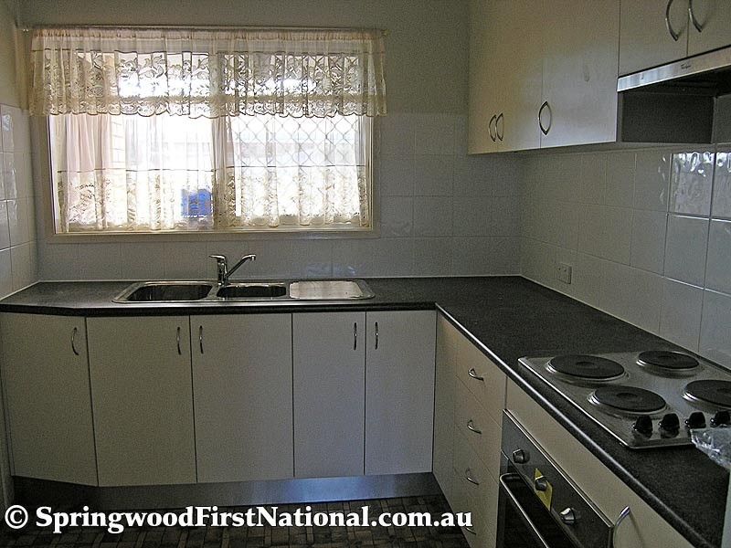 6 Oricon Court, Springwood QLD 4127