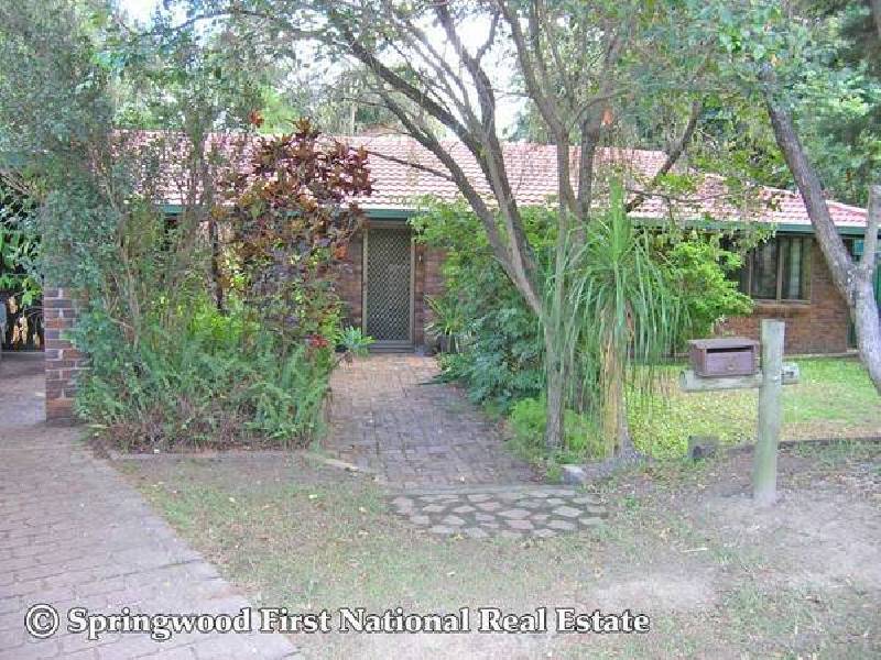 6 Athena Grove, Springwood QLD 4127