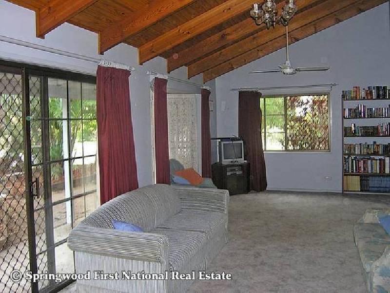 Kunari Street, Slacks Creek QLD 4127