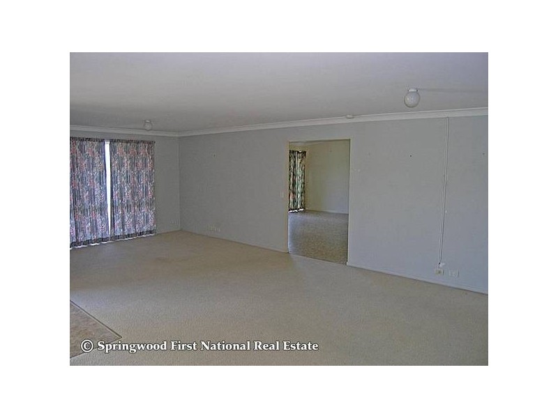 3 Barbaralla Drive, Springwood QLD 4127