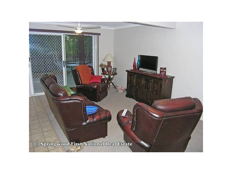 17/15 Daisy Hill Road, Daisy Hill QLD 4127