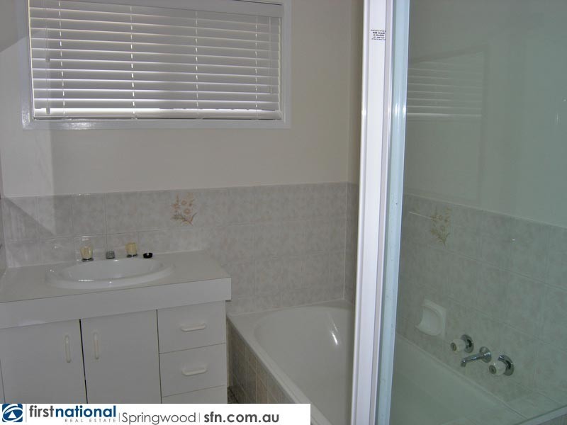 6 Que Close, Cornubia QLD 4130