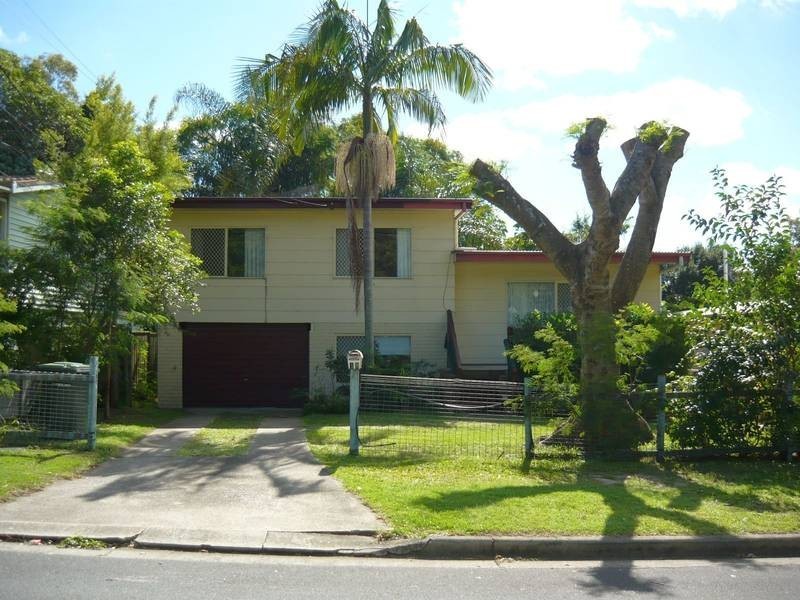 18 Southgate Drive, Woodridge QLD 4114