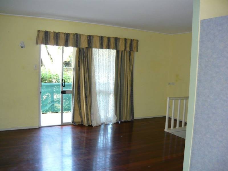 18 Southgate Drive, Woodridge QLD 4114