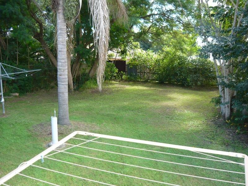 18 Southgate Drive, Woodridge QLD 4114