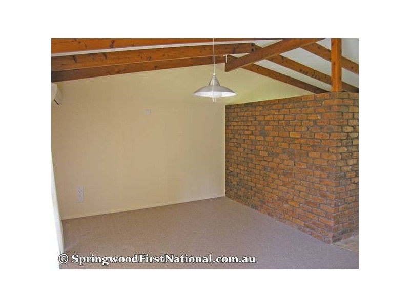 23 Knightsbridge Crescent, Rochedale South QLD 4123