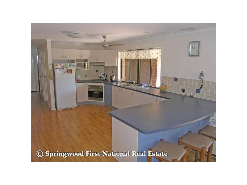 16 Coleman Crescent, Springwood QLD 4127