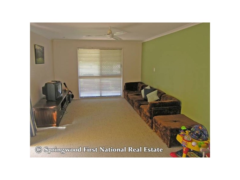 16 Coleman Crescent, Springwood QLD 4127