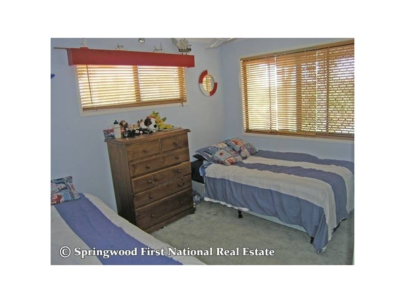 16 Coleman Crescent, Springwood QLD 4127