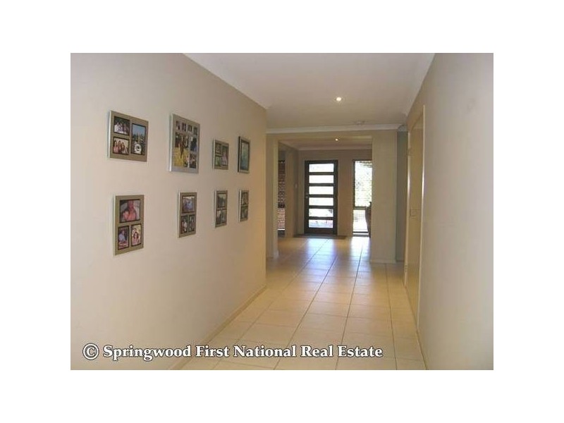 33 Sewell Road, Tanah Merah QLD 4128