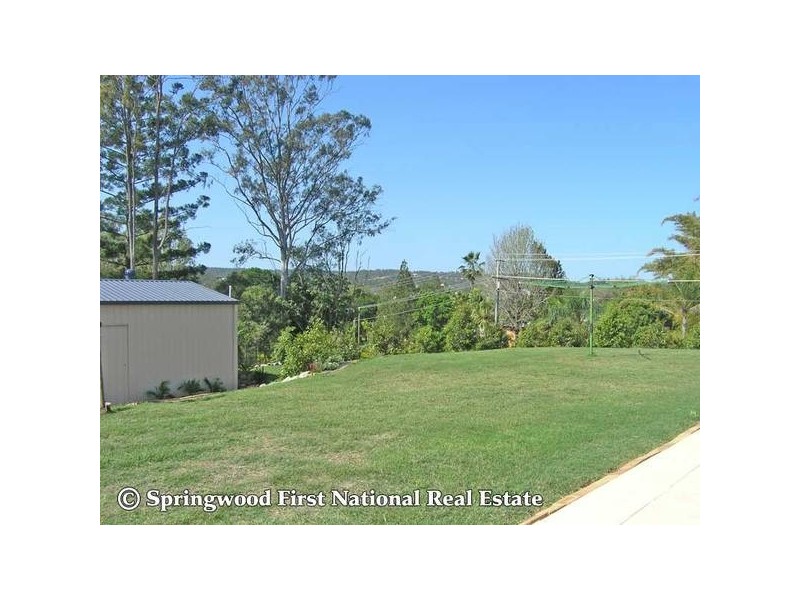 33 Sewell Road, Tanah Merah QLD 4128