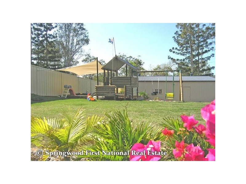 33 Sewell Road, Tanah Merah QLD 4128