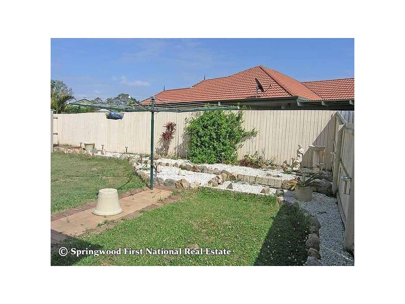4 Ngungun Close, Loganholme QLD 4129