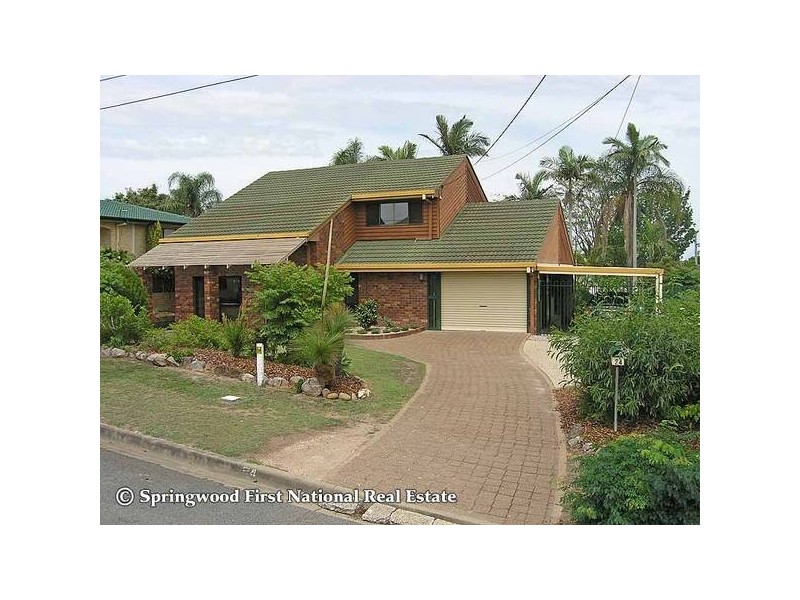 24 Lauretta Avenue, Springwood QLD 4127