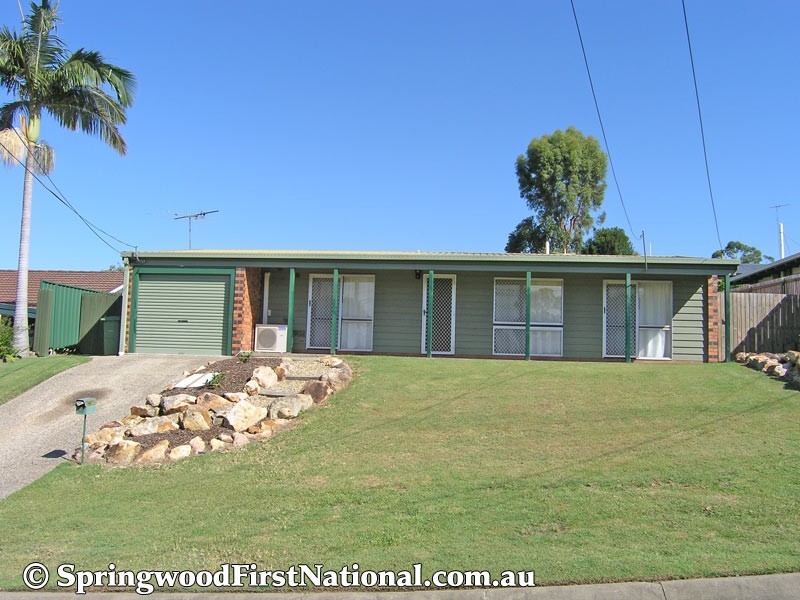 23 Knightsbridge Crescent, Rochedale South QLD 4123