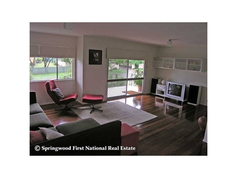 18 Amanda Street, Rochedale South QLD 4123