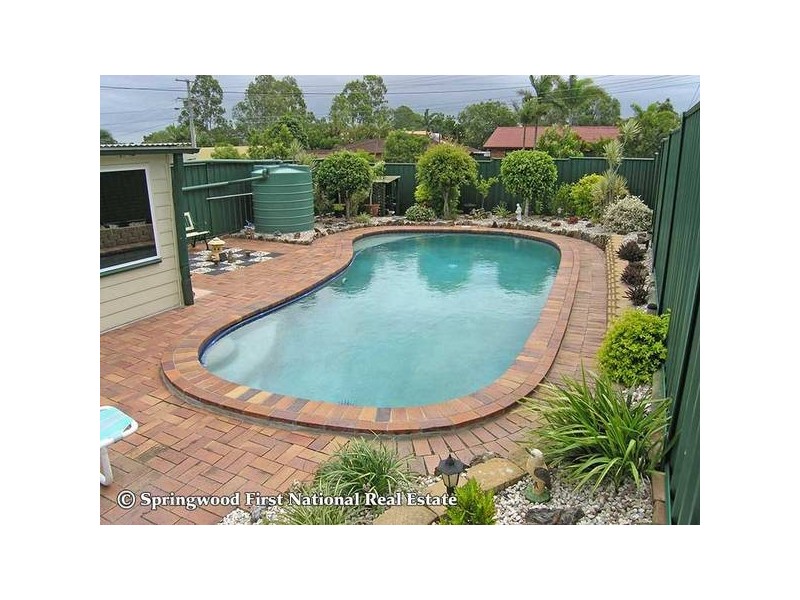 5 Achilles Drive, Springwood QLD 4127
