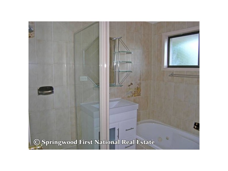 64 Coleman Crescent, Springwood QLD 4127