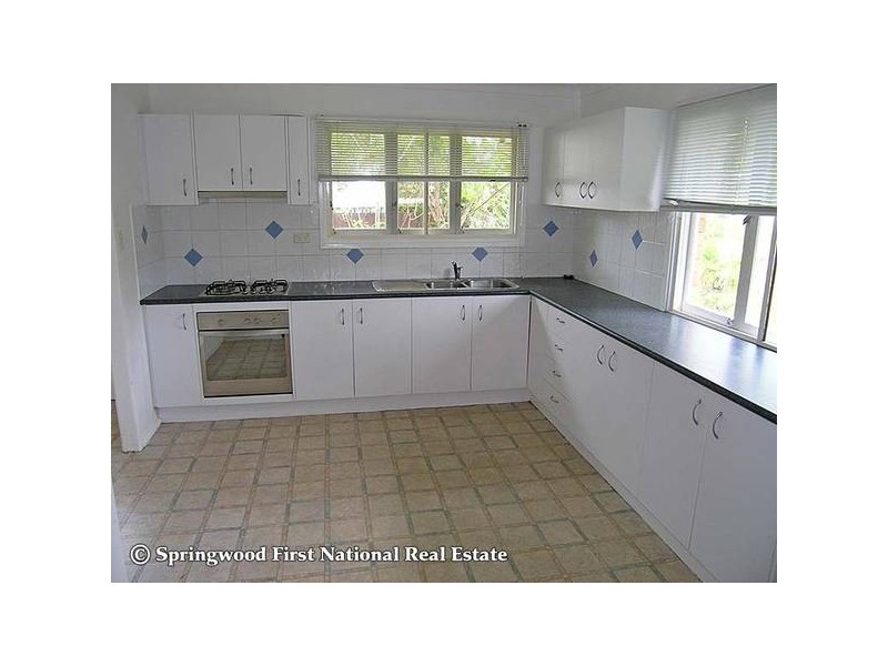 11 Schodel, Woodridge QLD 4114