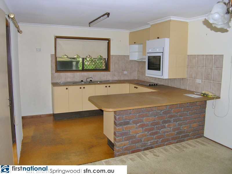 15 Pyeworth Place, Rochedale South QLD 4123