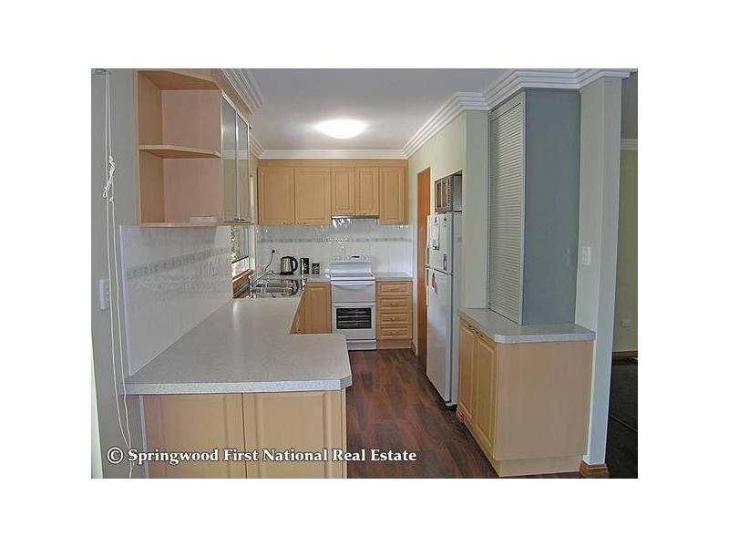 29 Lenore Crescent, Springwood QLD 4127