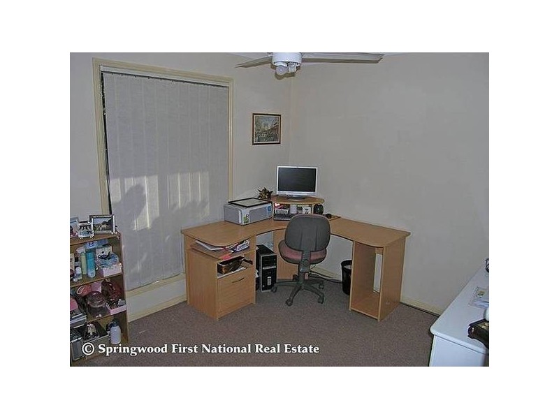 15 Ngungun Close, Loganholme QLD 4129