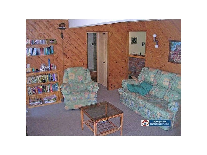153 Springwood Road, Springwood QLD 4127