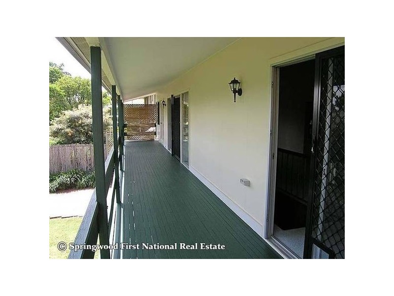 153 Springwood Road, Springwood QLD 4127