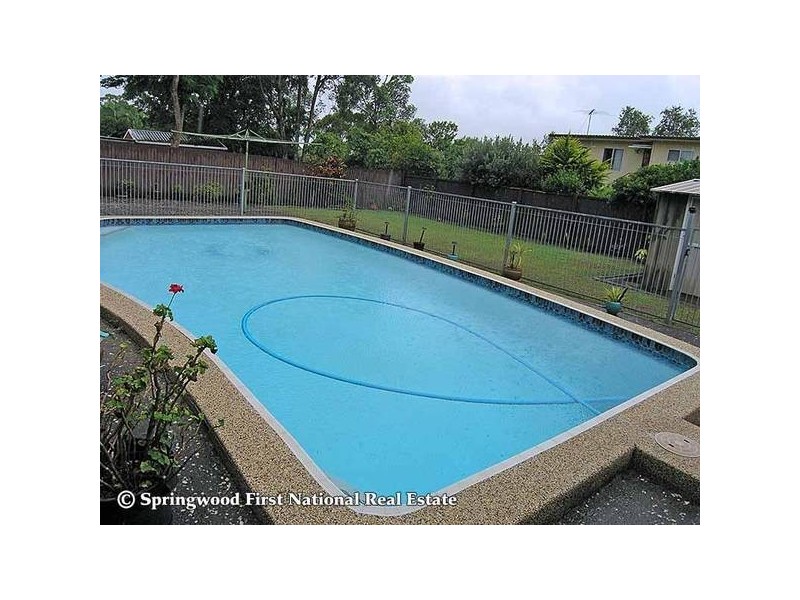 14 Kelvin Street, Woodridge QLD 4114