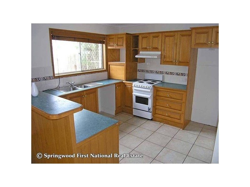 6 Desiree Court, Springwood QLD 4127