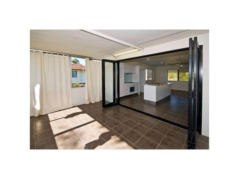 53 Macarthur Crescent, Slacks Creek QLD 4127