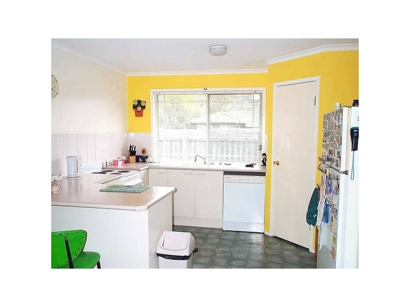 6 Hadlow Street, Waterford West QLD 4133